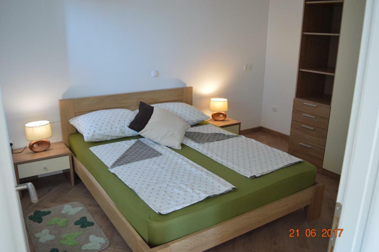 Apartments Armando Zadar Exteriör bild
